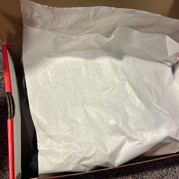 Nike 270s - Picture 5 of 5